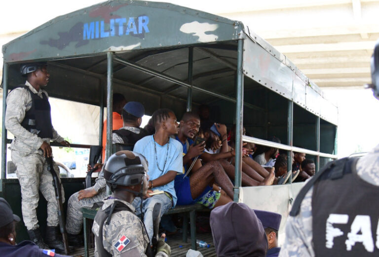 Migración repatria a 40, 223 haitianos en menos de dos meses